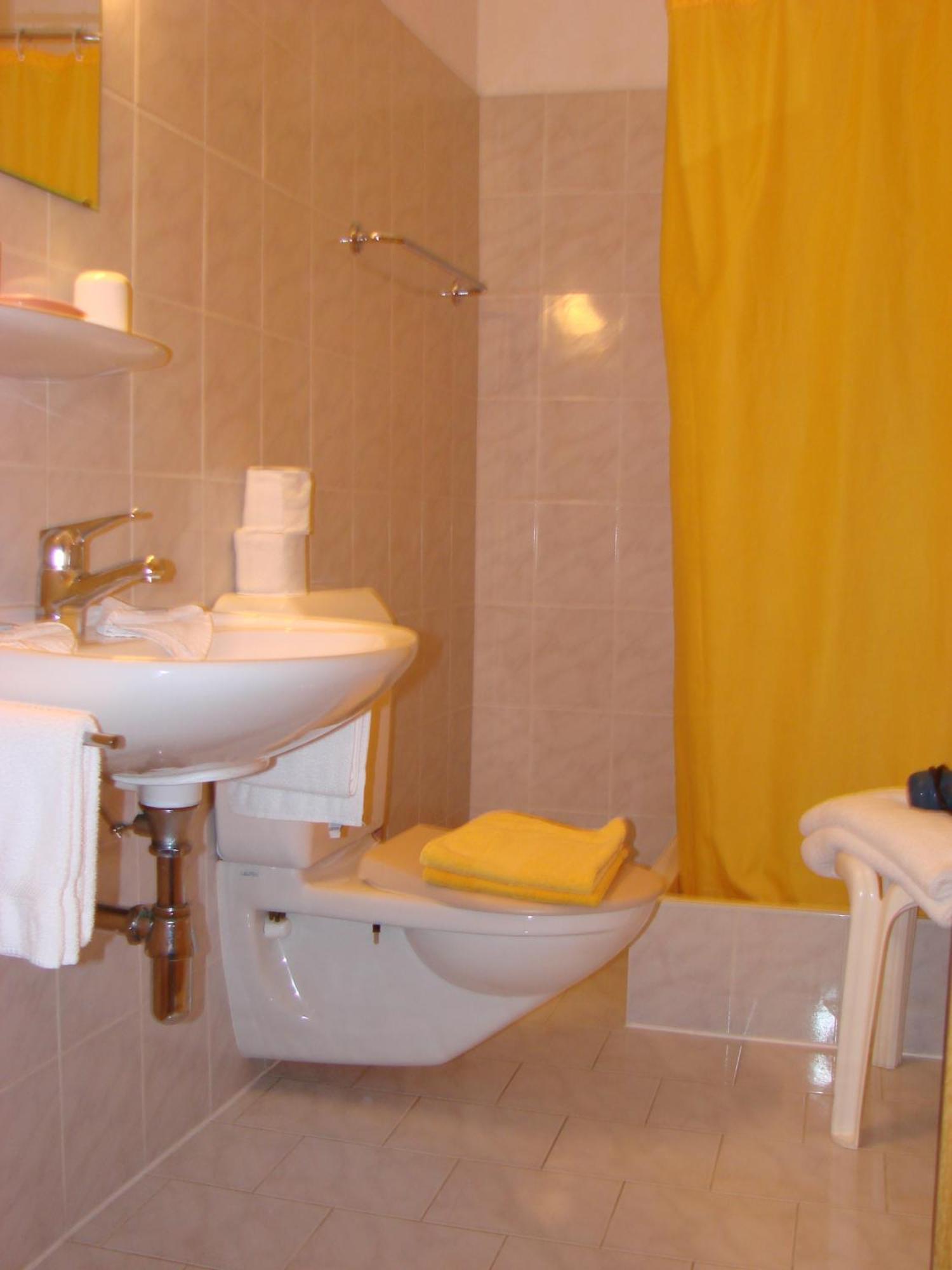 Osteria Battello Hotel Caslano Ngoại thất bức ảnh